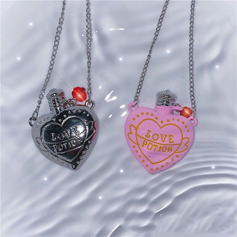 Three-Dimensional Heart Bottle Necklace